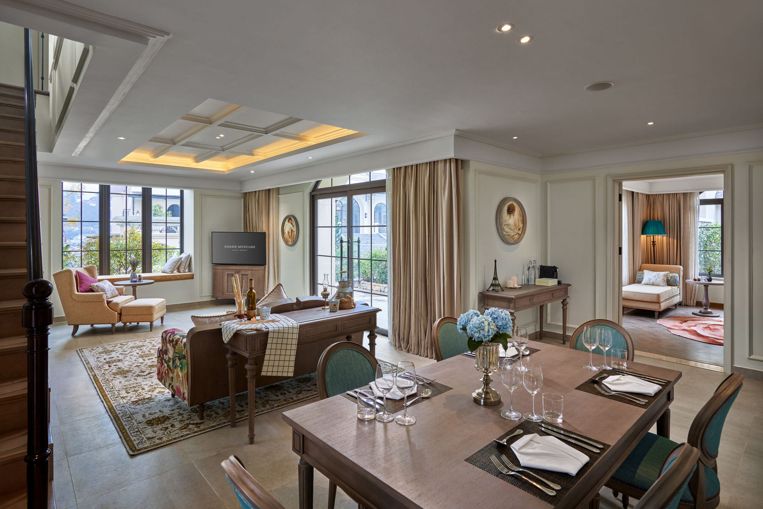 Biệt Thự Tổng Thống – Executive Pass